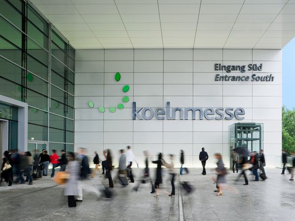 Koelnmesse entrance south